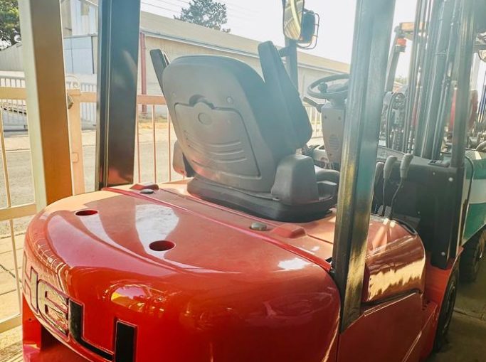 CLARK FD25S DIESEL Forklift