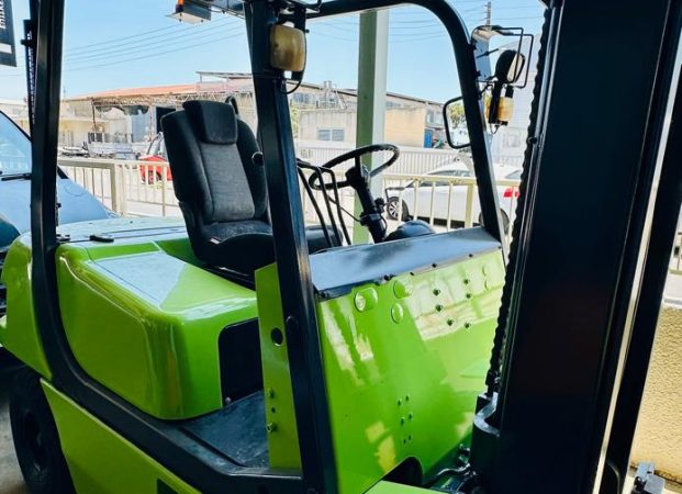 CLARK FD25S DIESEL Forklift