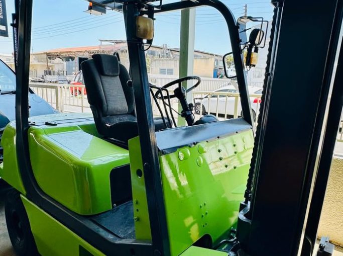 CLARK FD25S DIESEL Forklift