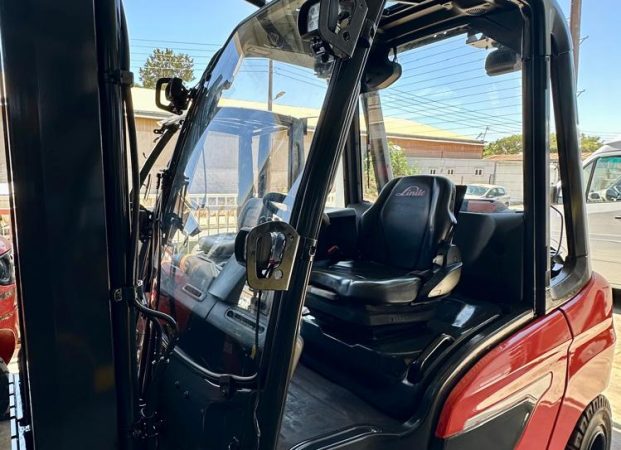 LINDE H30T-01 DIESEL Forklift