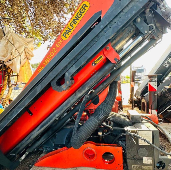 PALFINGER PK 18002 EH HYDRAULIC LOADER CRANE (2013)