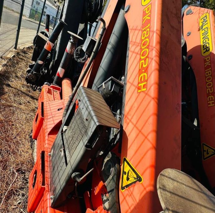 PALFINGER PK 18002 EH LOADER CRANE (2013)